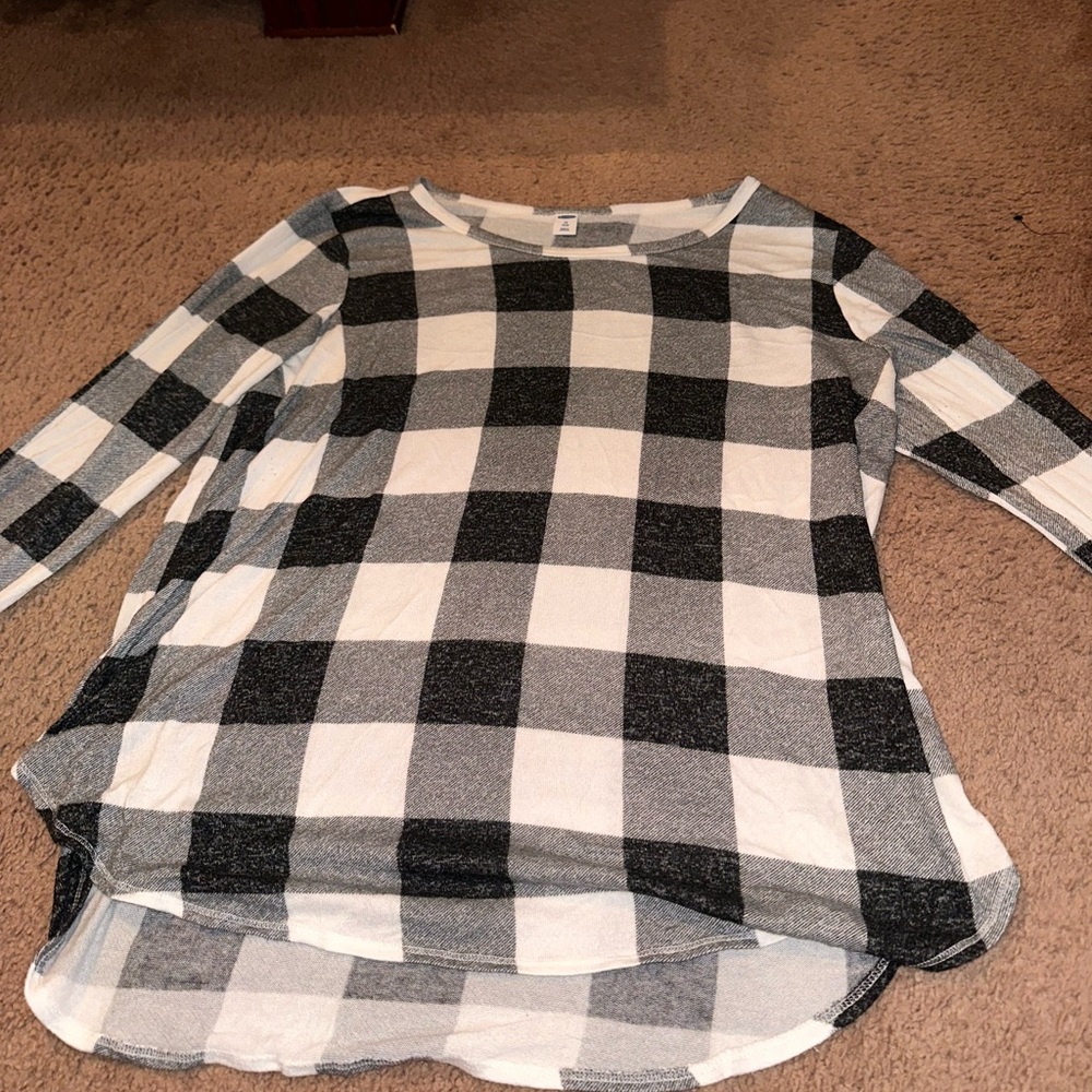 Old navy shirt